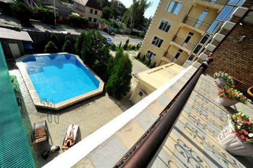 Отель Rich Бишкек Экстерьер фото